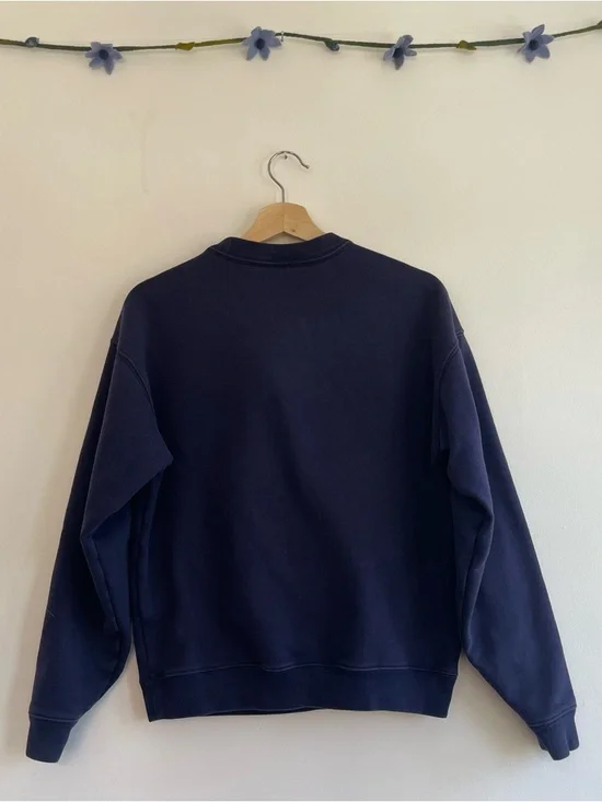 Vintage Gap Crewneck Sweatshirt - Picture 8 of 12